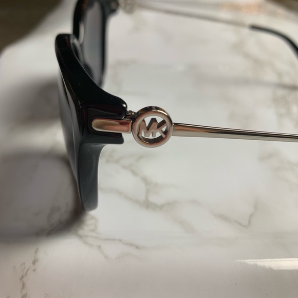Michael Kors MARRAKESH sunglasses, MK6006 - Picture 5 of 8